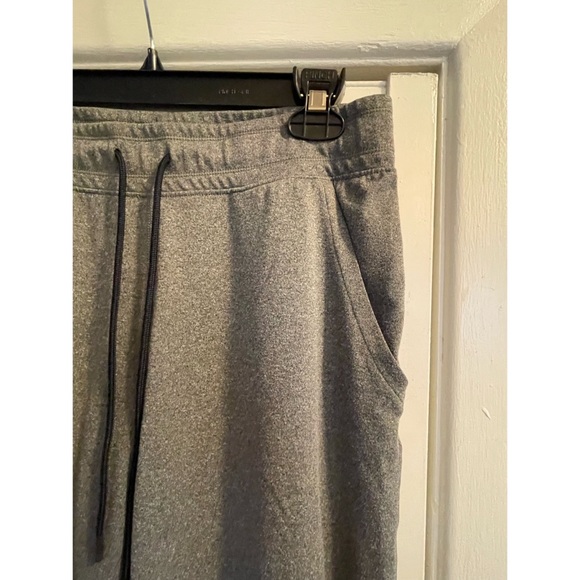 Grey Under Armor Sweatpants - Picture 3 of 3